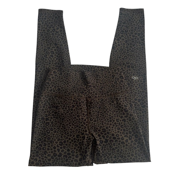Alo Yoga High Waisted Vapor Legging - Olive Leopard SMALL - Picture 4 of 6